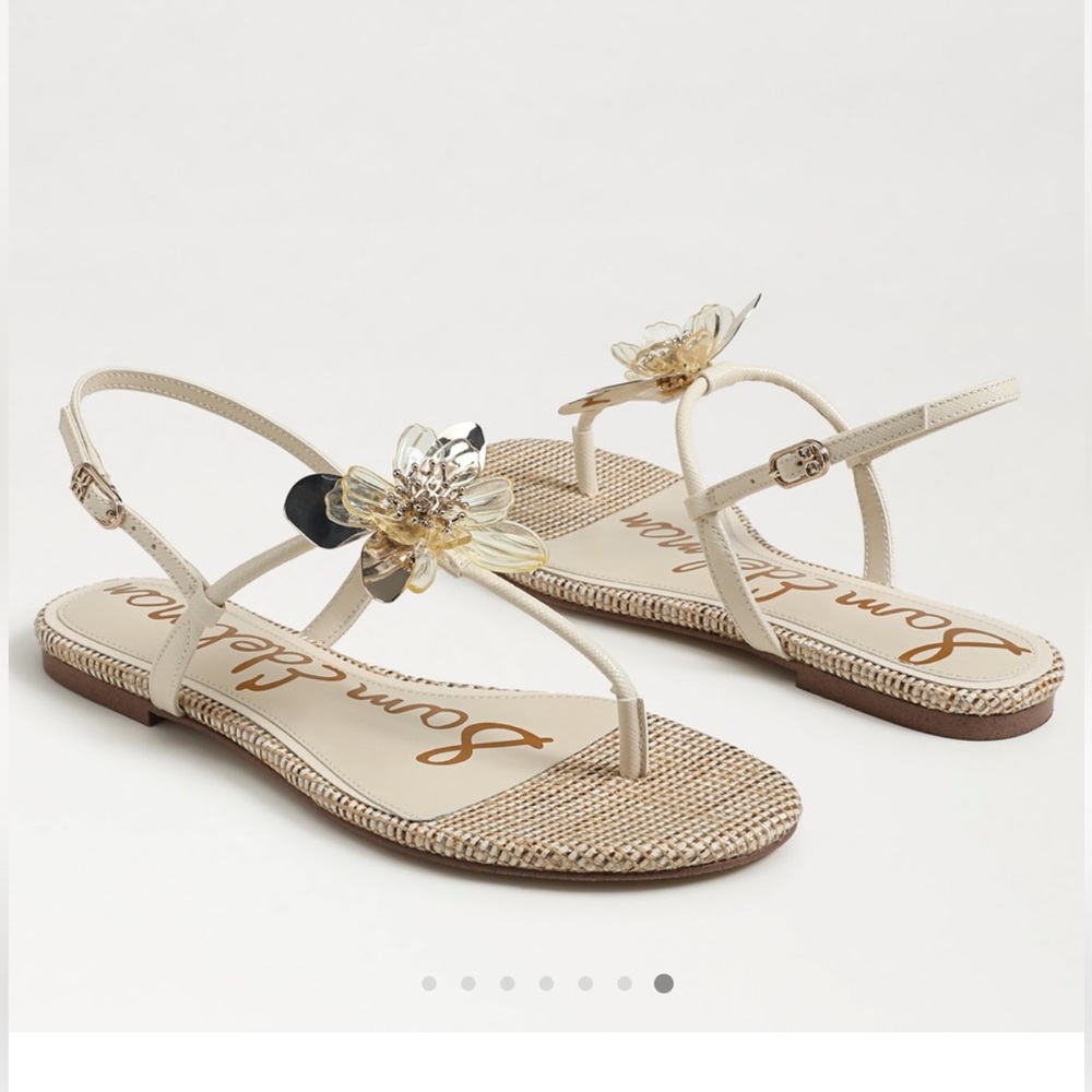 Sam Edelman Eden Ivory Faux Leather Sandals with Floral Detail NEW IN BOX NBW